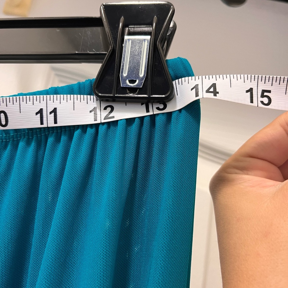 🎉⚡️ 5 for $25 🛍️‼️
Teal Wide-Leg Women's Pants - Picture 10 of 11